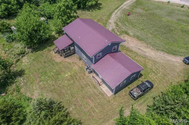 $389,500 | 30170 Hwy U, Crocker, MO 65452