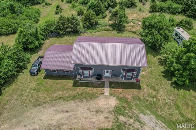 $389,500 | 30170 Hwy U, Crocker, MO 65452