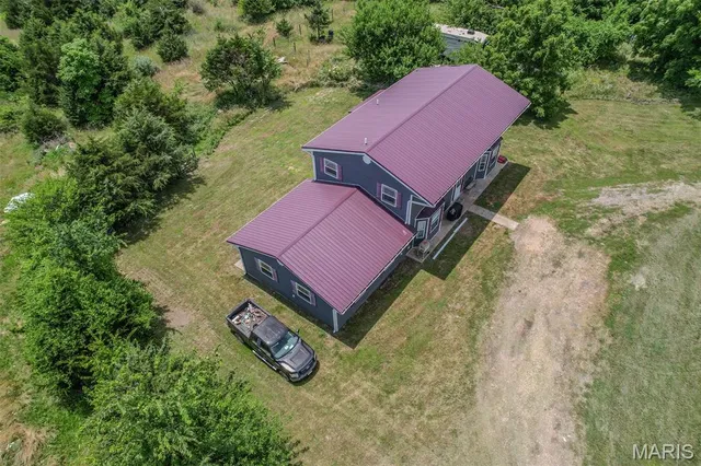 $389,500 | 30170 Hwy U, Crocker, MO 65452