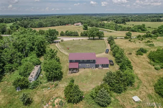 $389,500 | 30170 Hwy U, Crocker, MO 65452