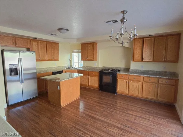 $2,000 | 5618 Believe Court, Las Vegas, NV 89139