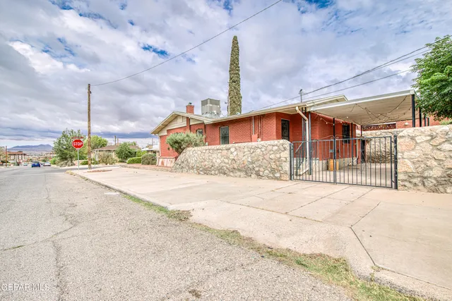 $368,500 | 2300 North Campbell Street, El Paso, TX 79902