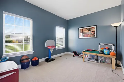 $729,900 | 300 East Furrow Lane, Newark, DE 19702