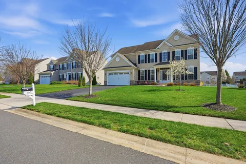 $729,900 | 300 East Furrow Lane, Newark, DE 19702