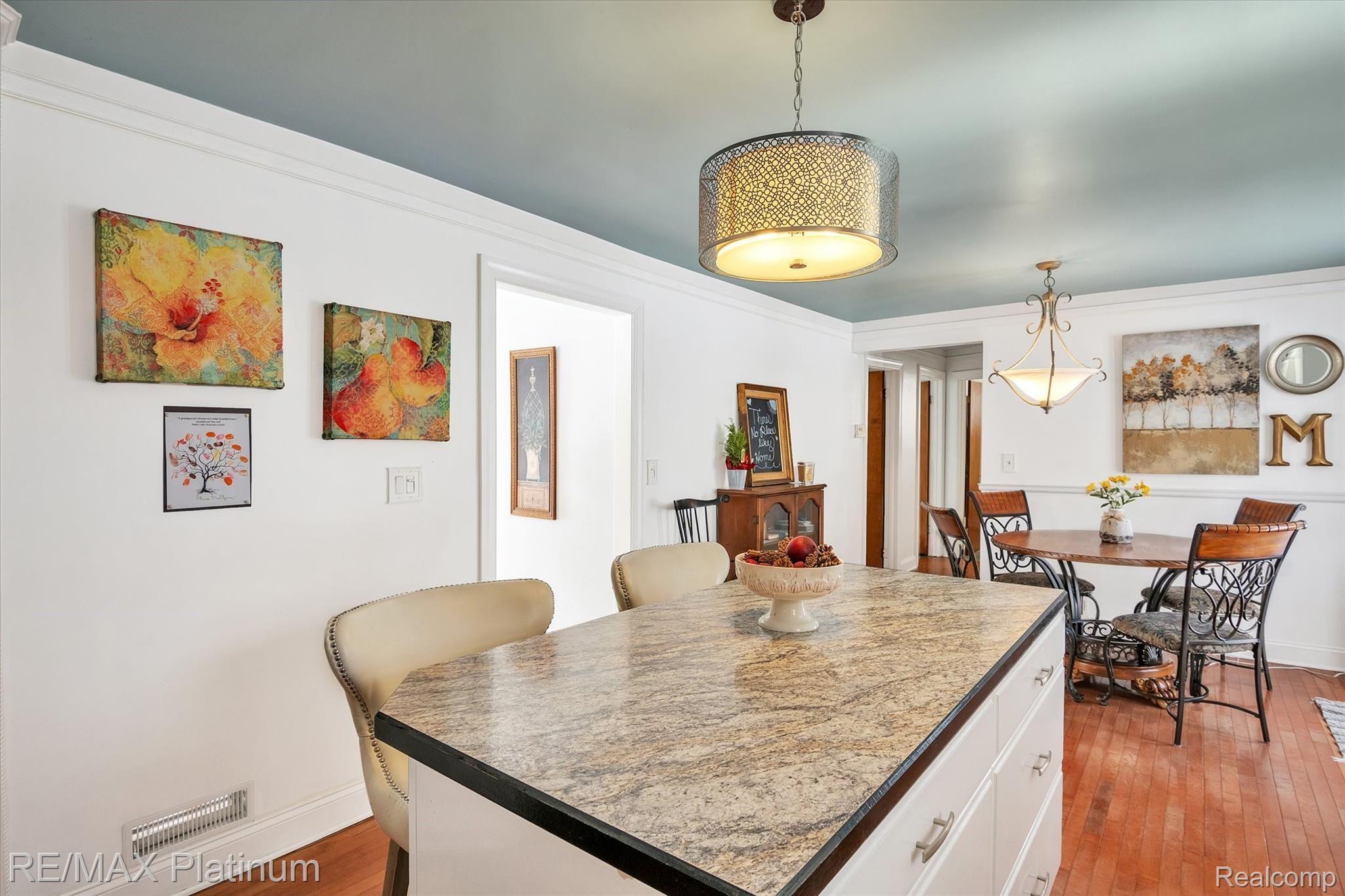 119 Michelson Road Rochester, MI 48307 - Photo 11 of 35 15-119-Michelson-Rd-WindowStill-Real-Estate-Photography-15.jpg