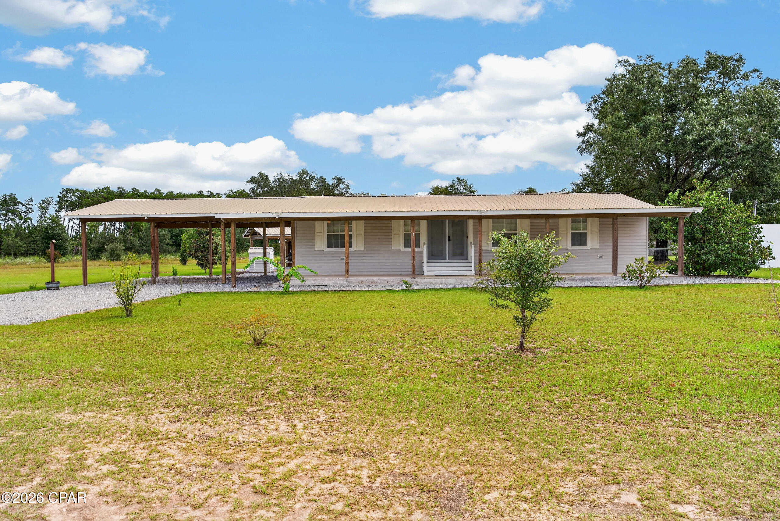 2436 Greenhead Road Chipley, FL 32428 - Photo 4 of 63 Gallery Image 4