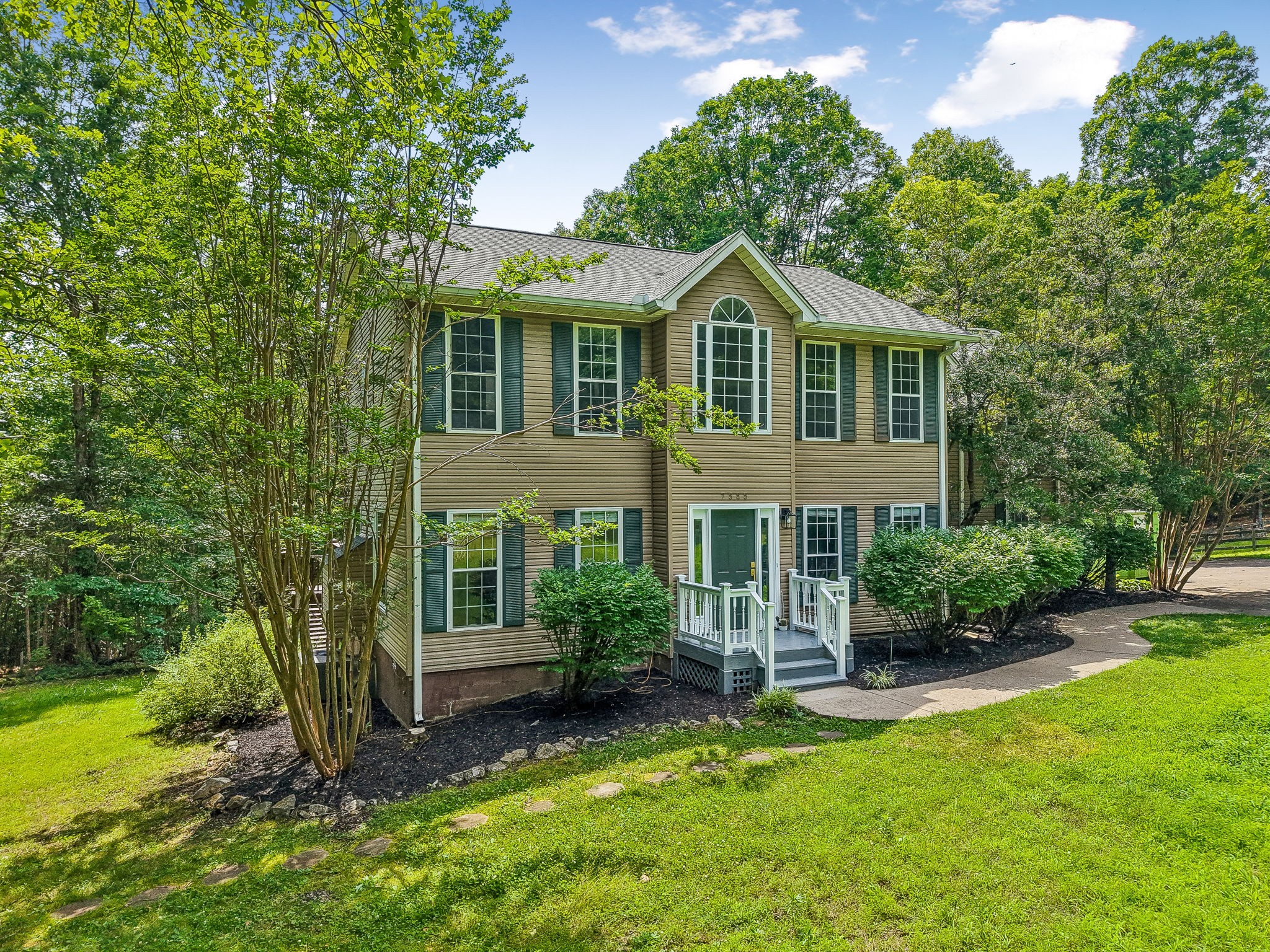 7555 County Line Road White Bluff, TN 37187 - Photo 4 of 89