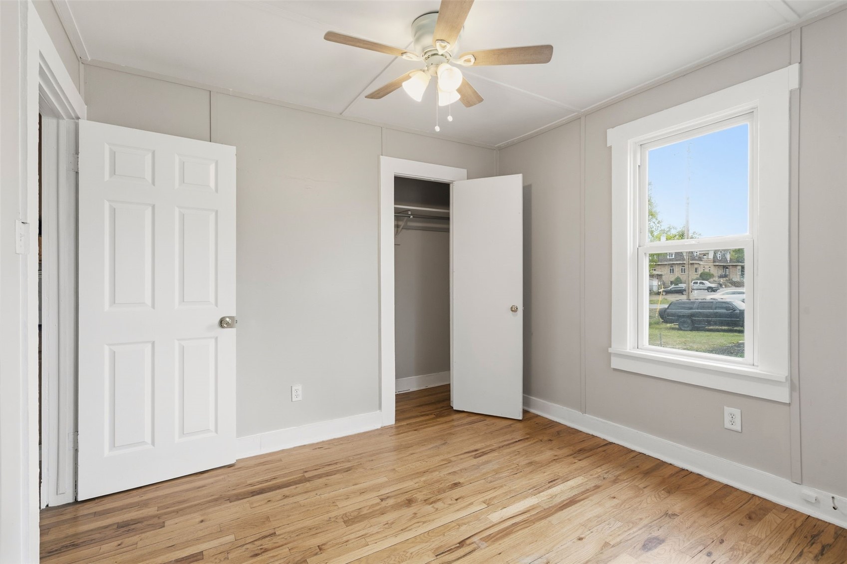 720 McIntyre Street Golden, CO 80401 - Photo 12 of 48