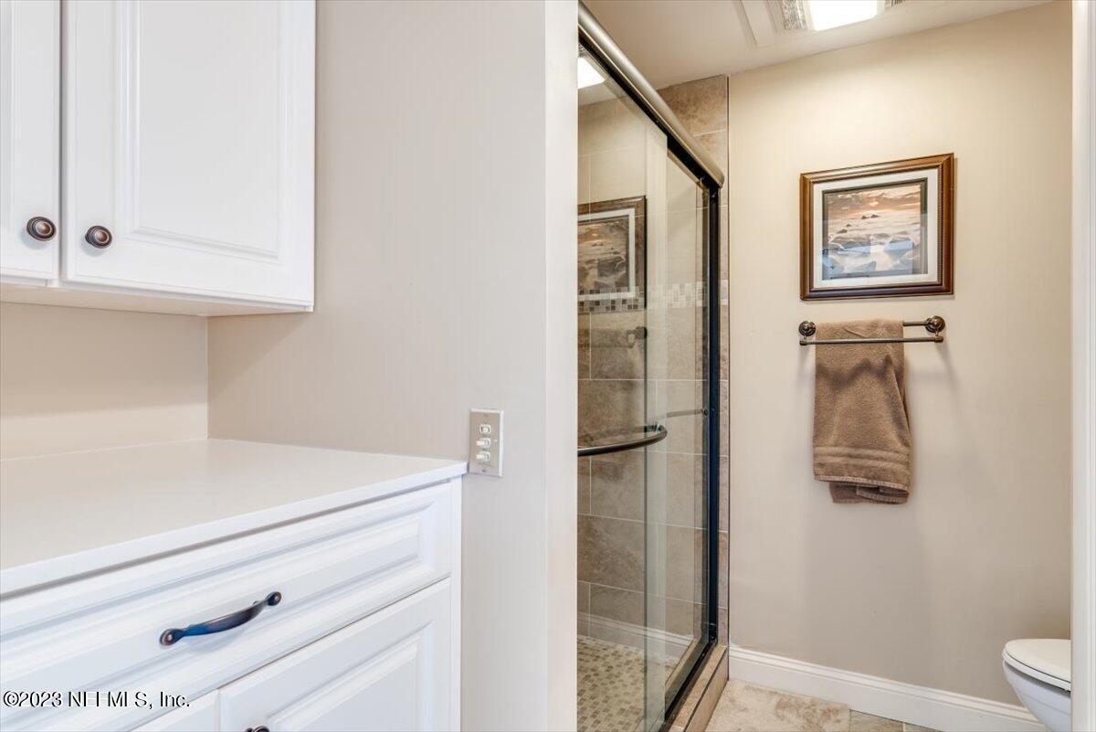 75 Fishermans Cove Road Ponte Vedra Beach, FL 32082 - Photo 23 of 47 a bathroom with a shower and a toilet