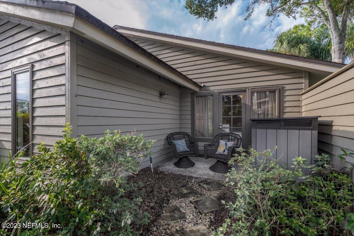 75 Fishermans Cove Road Ponte Vedra Beach, FL 32082 - Photo 37 of 47 a front view of house with deck and yard
