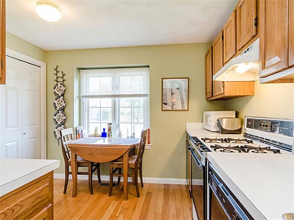 10 Oak Ridge Drive, Unit 2 Maynard, MA 01754 - Photo 2 of 12 Gallery Image 2