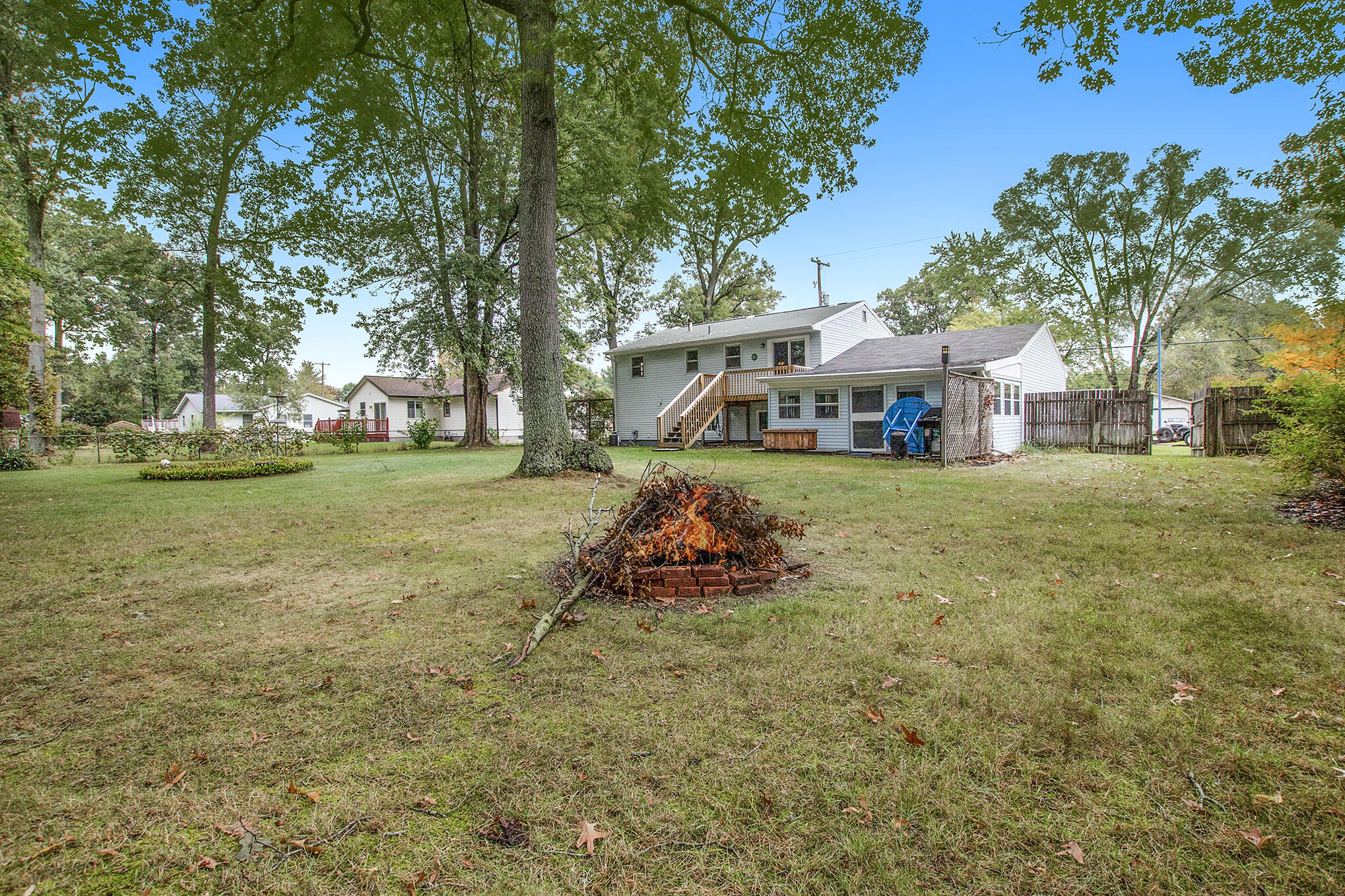 103 Brooks Road South Muskegon, MI 49442 - Photo 22 of 24 IMG_2605