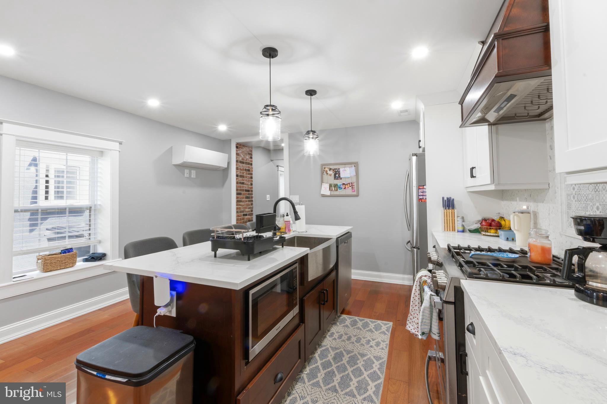 4331 Cresson Street Philadelphia, PA 19127 - Photo 7 of 31