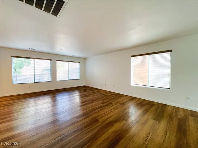 $2,014 | 9120 Cedar Door Avenue, Las Vegas, NV 89148