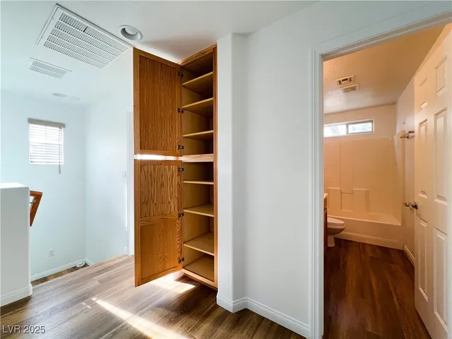 $2,014 | 9120 Cedar Door Avenue, Las Vegas, NV 89148