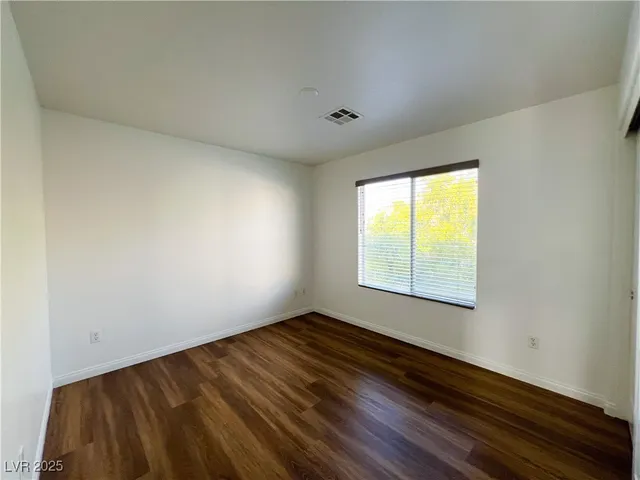 $2,014 | 9120 Cedar Door Avenue, Las Vegas, NV 89148