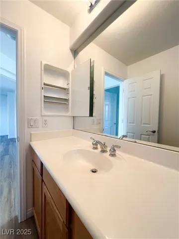 $2,014 | 9120 Cedar Door Avenue, Las Vegas, NV 89148