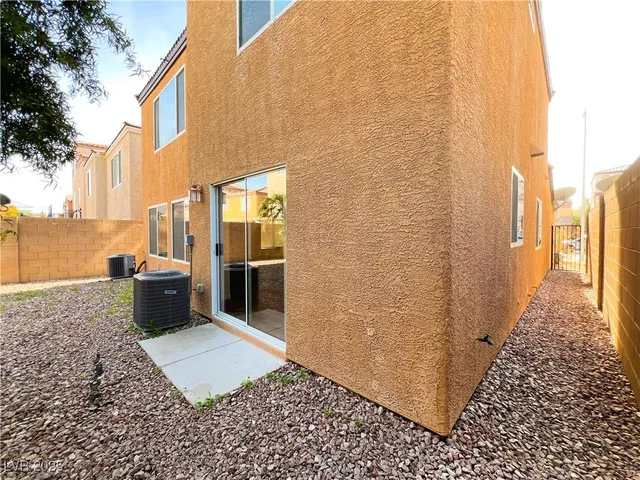 $2,014 | 9120 Cedar Door Avenue, Las Vegas, NV 89148