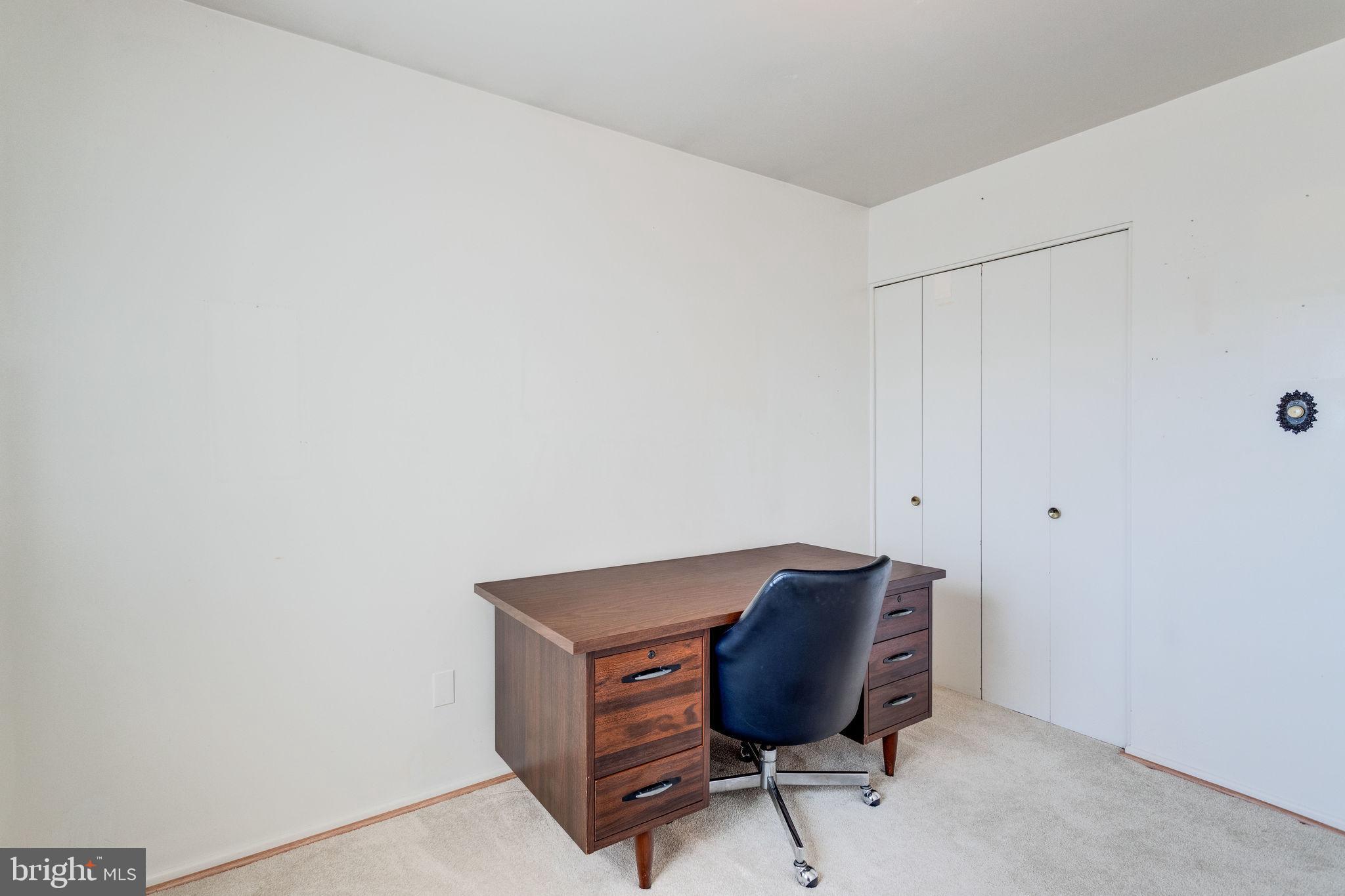 6424 Meriwether Lane Springfield, VA 22150 - Photo 21 of 39 4th bedroom upstairs