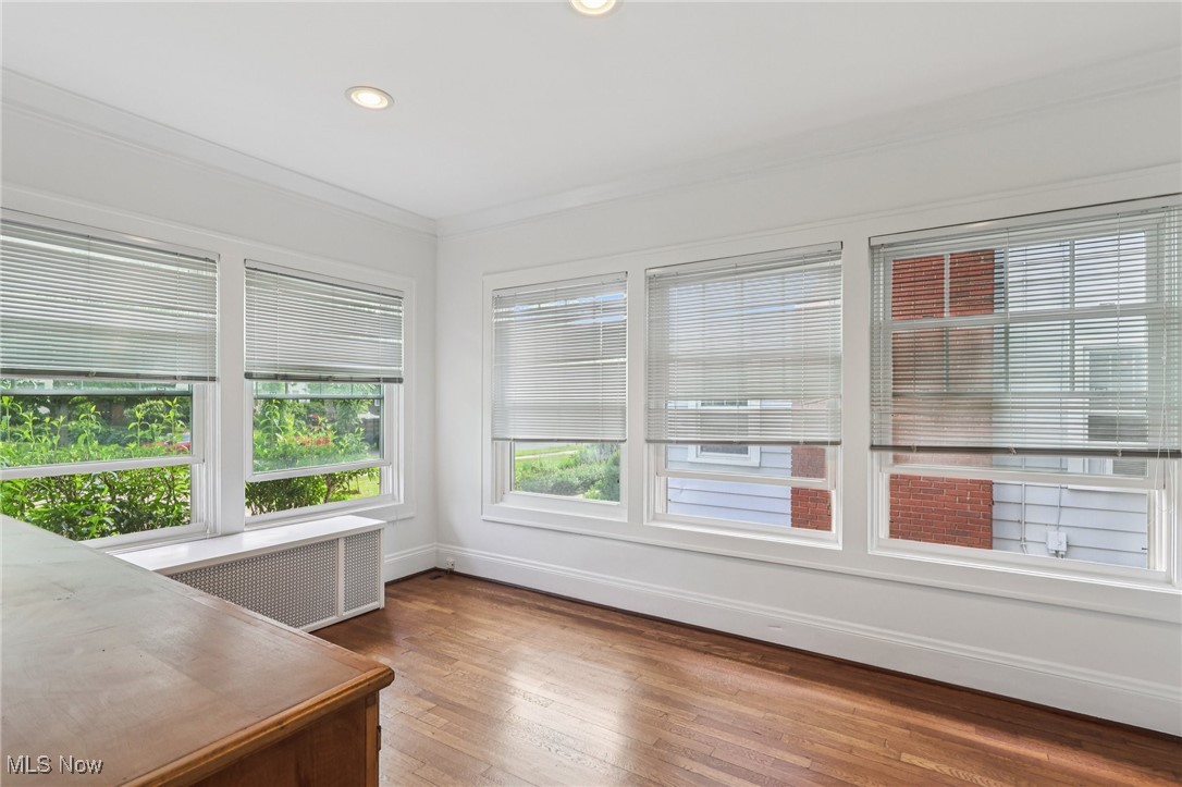 3075 Scarborough Road Cleveland, OH 44118 - Photo 14 of 46 Sunroom with radiator heating unit