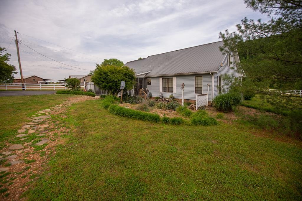 262 County Road 67 Riceville, TN 37370 - Photo 16 of 39 Gallery Image 16
