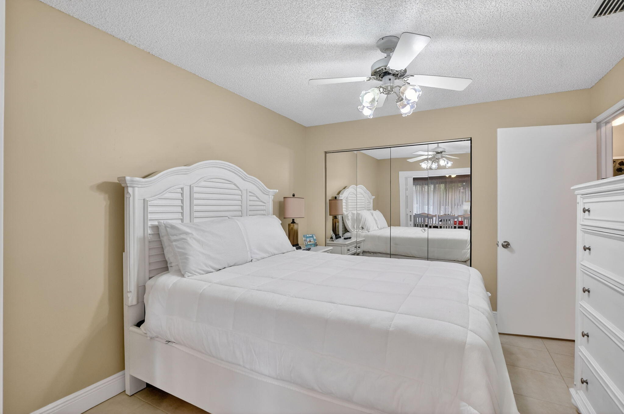 8081 Springtree Road Boca Raton, FL 33496 - Photo 24 of 39 18-web-or-mls-DSC_5121