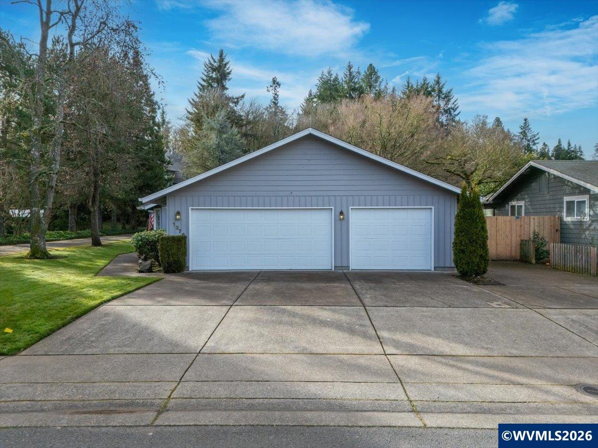 1376 Brickley Road Eugene, OR 97401 - Photo 5 of 50