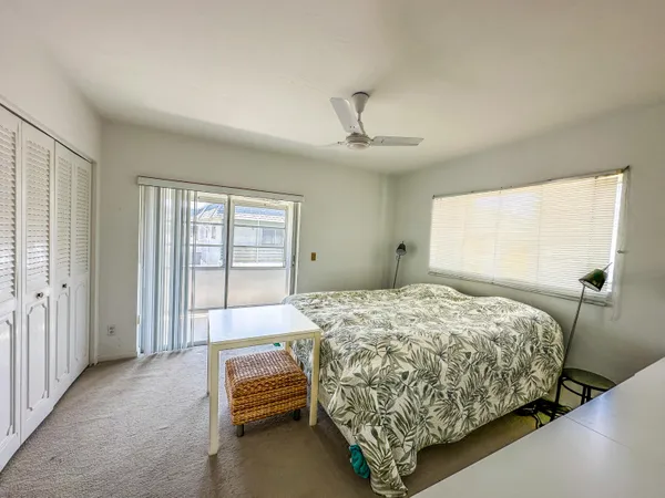 $1,180 | 3280 Lake Osborne Drive, Unit 207, Lake Worth Beach, FL 33461