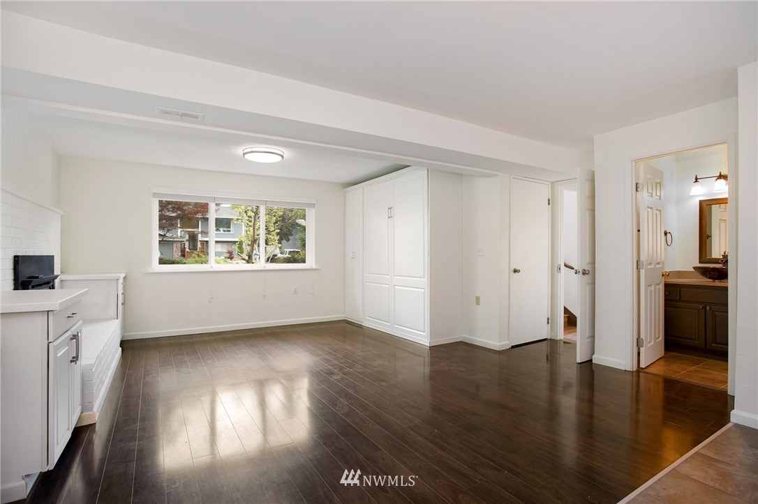 17418 Valley Cir Drive Bothell, WA 98012 - Photo 19 of 25 Gallery Image 19
