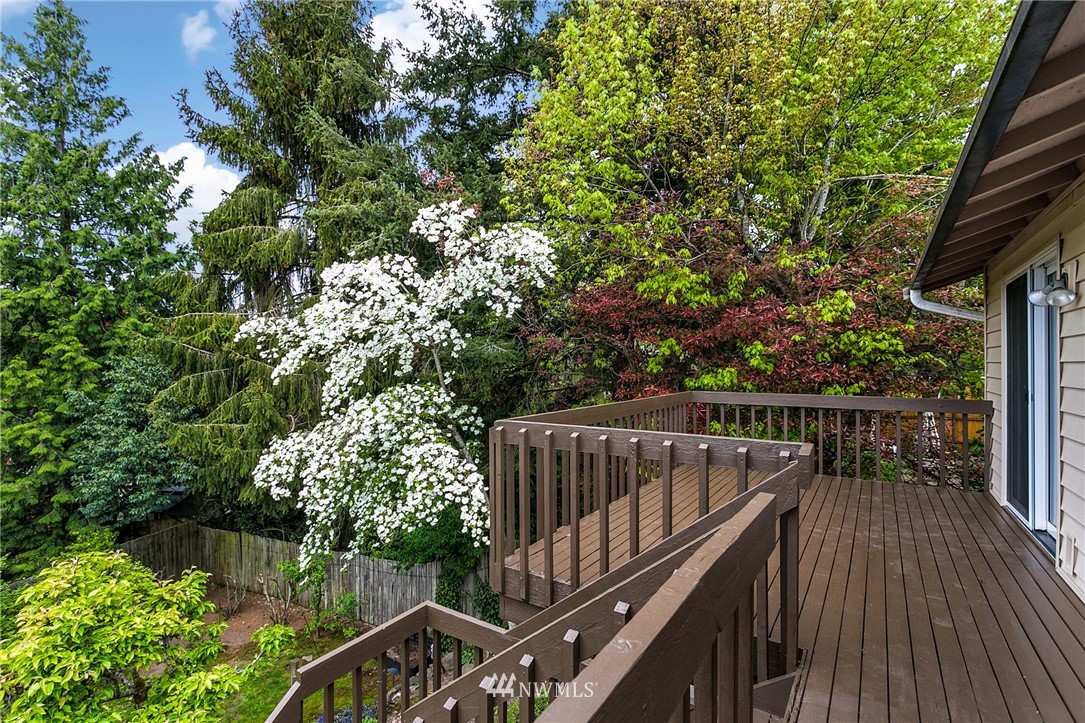 17418 Valley Cir Drive Bothell, WA 98012 - Photo 21 of 25 Gallery Image 21