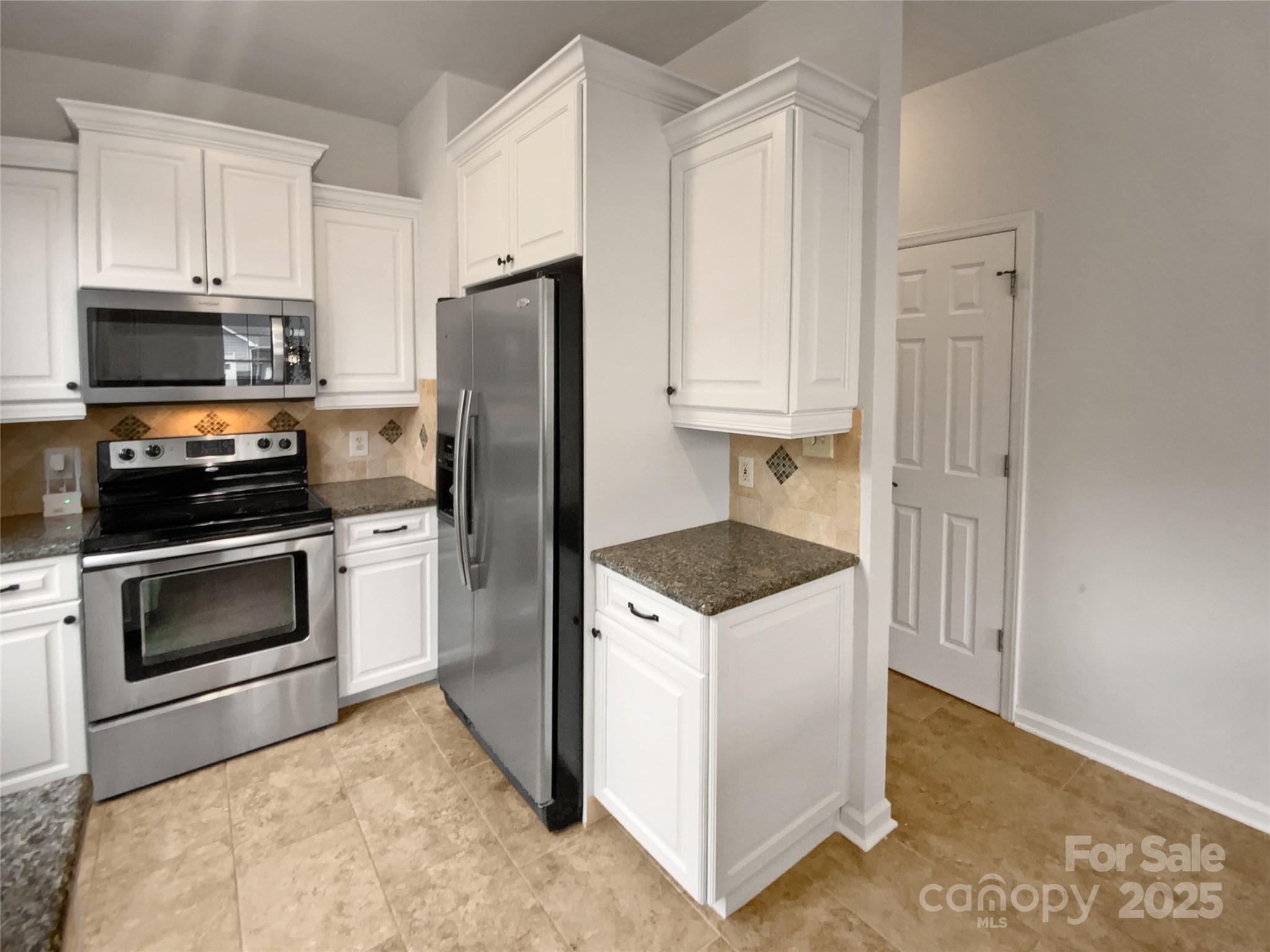 12064 Spinnaker Drive Fort Mill, SC 29708 - Photo 16 of 30 Gallery Image 16