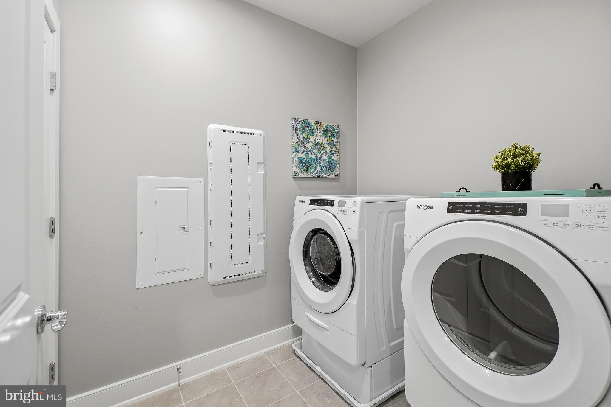 2319 Field Point Road, Unit 404 Herndon, VA 20171 - Photo 11 of 30 Gallery Image 11