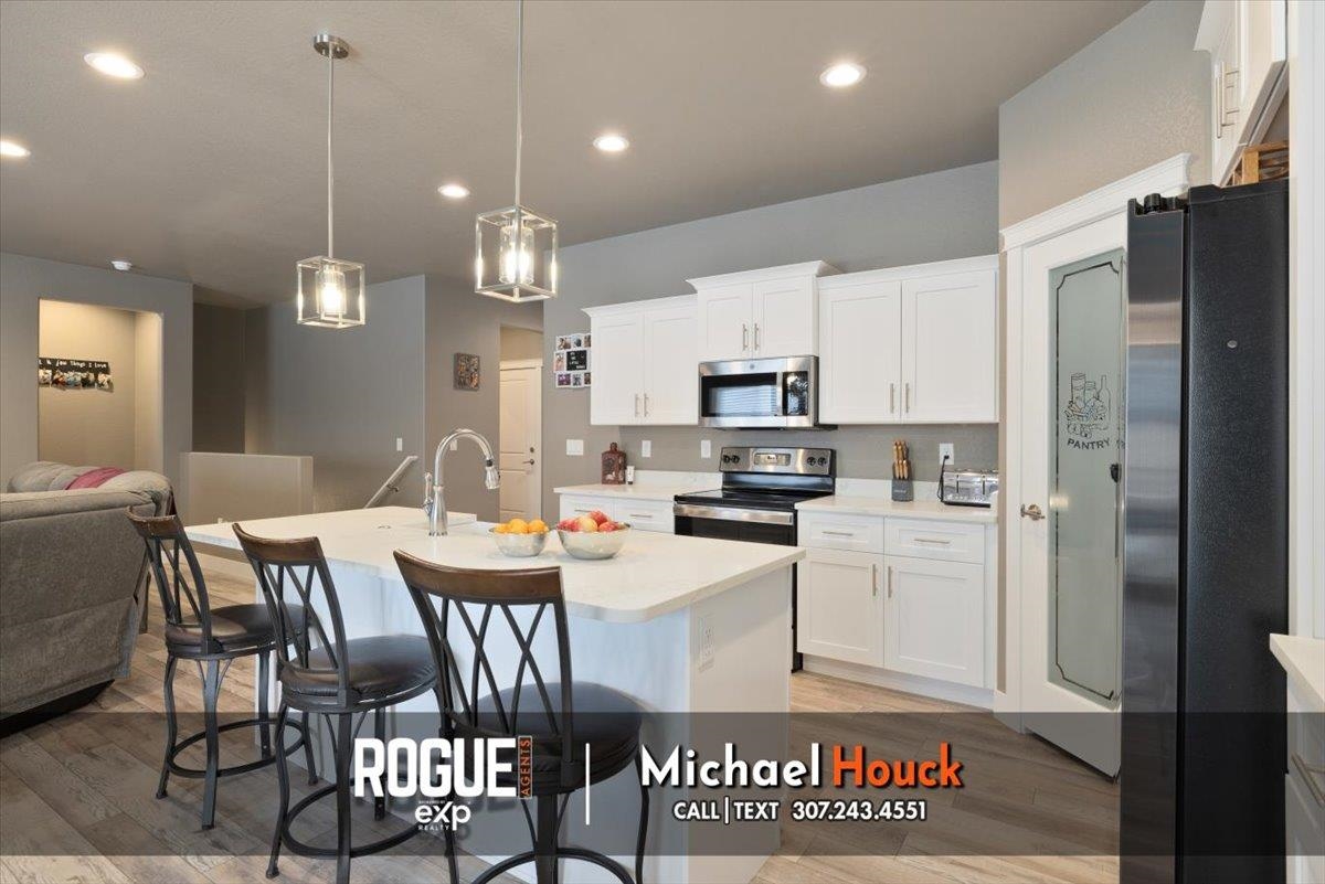 3110 Quivera River Road Casper, WY 82604 - Photo 14 of 41