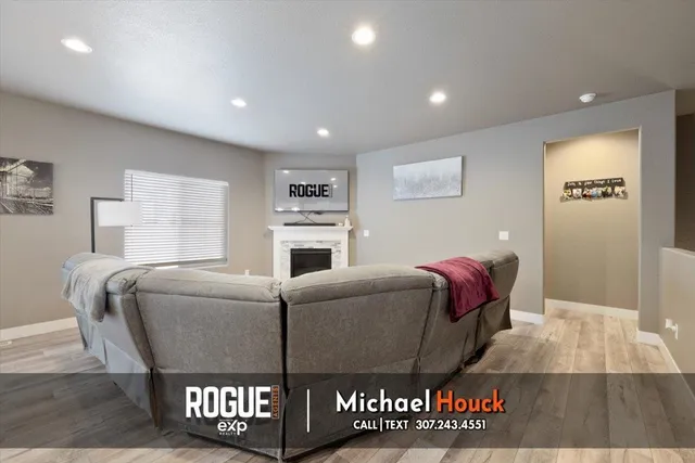 $450,000 | 3110 Quivera River Road, Casper, WY 82604