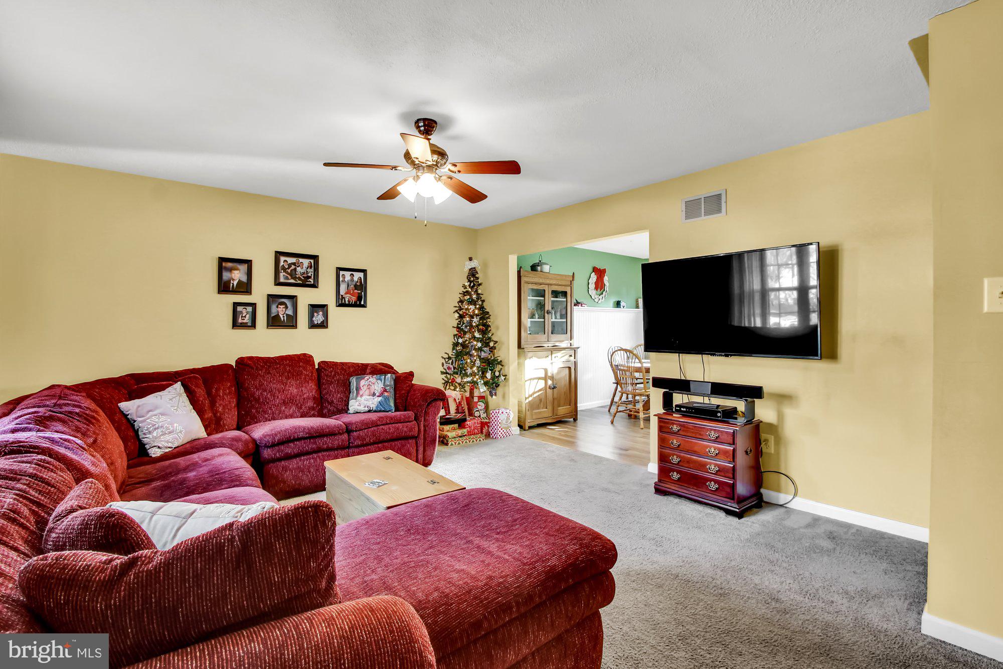4381 Winchester Road Dover, PA 17315 - Photo 6 of 26 Large living room