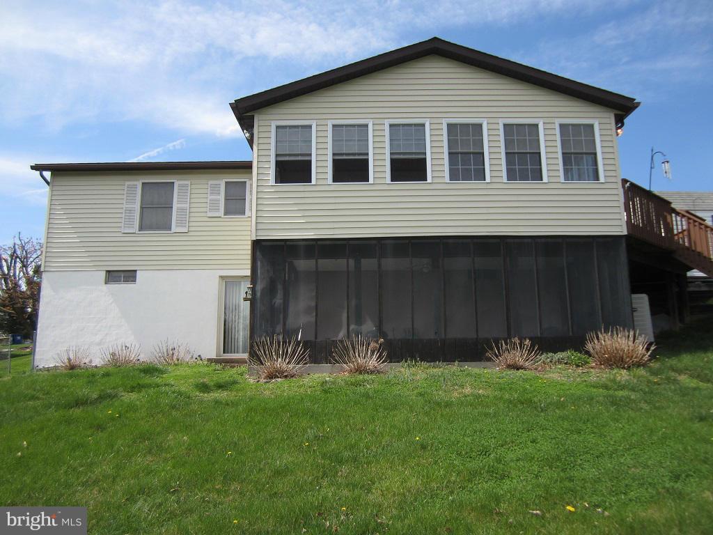 3433 Augusta Road Manchester, MD 21102 - Photo 17 of 28 Exterior (Rear)