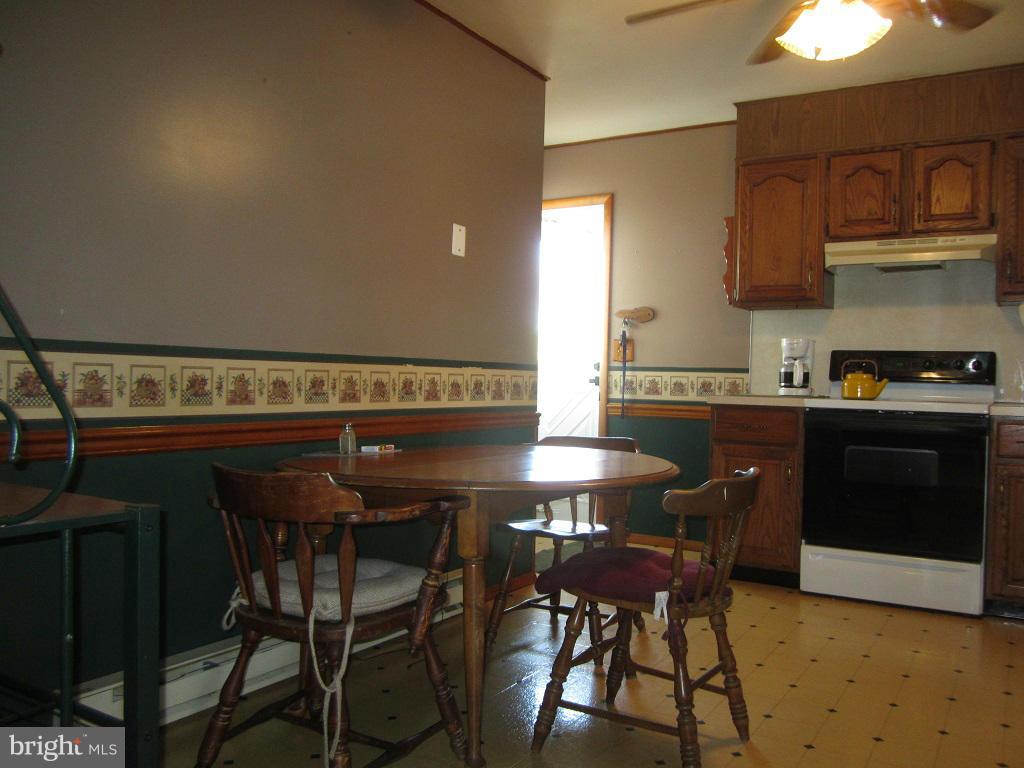3433 Augusta Road Manchester, MD 21102 - Photo 10 of 28 Kitchen