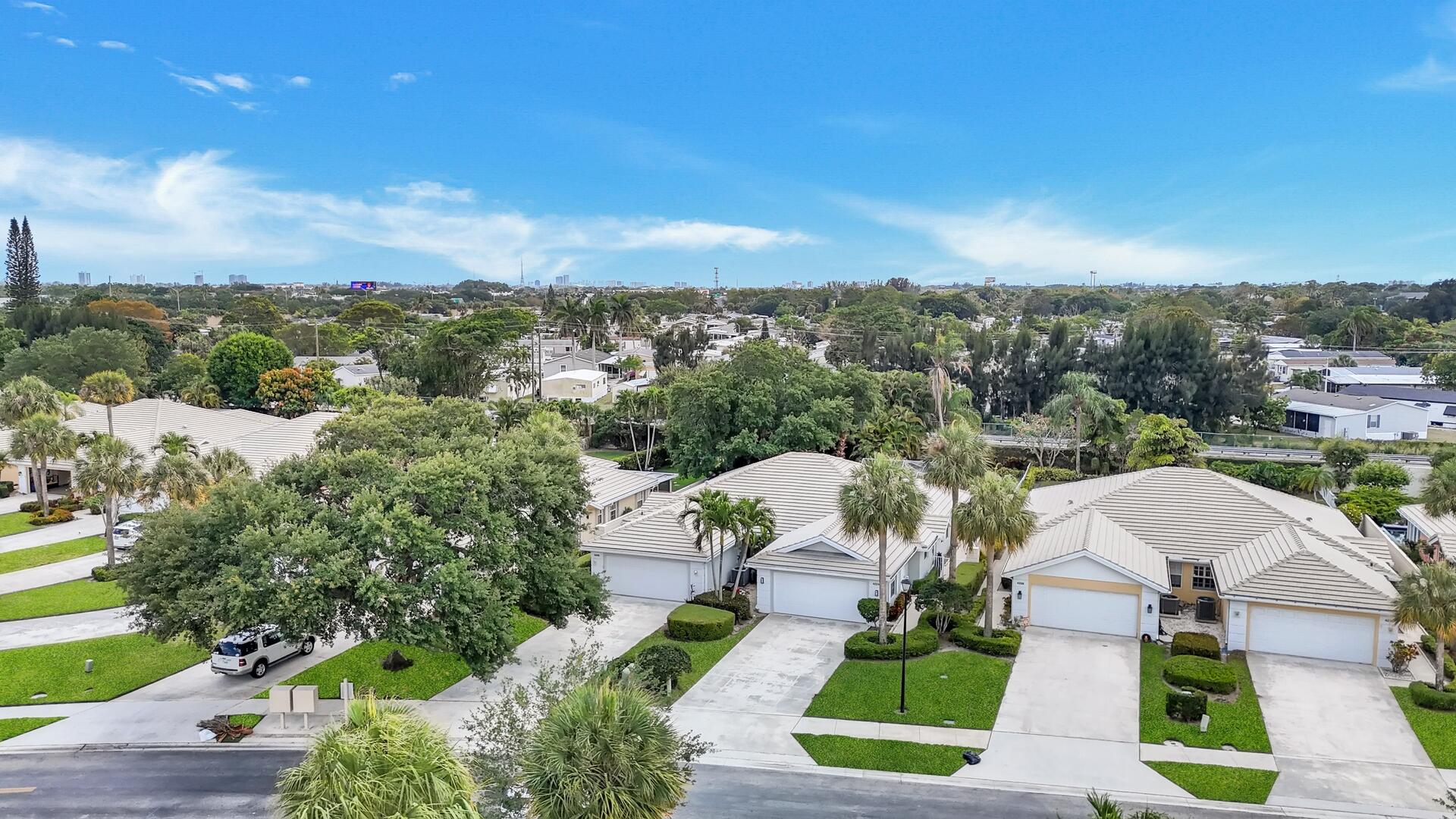 4220 Royal Oak Drive Palm Beach Gardens, FL 33410 - Photo 26 of 35