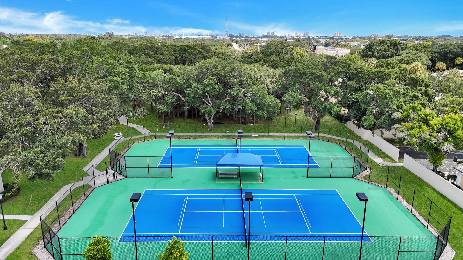 4220 Royal Oak Drive Palm Beach Gardens, FL 33410 - Photo 30 of 35 a view of an outdoor space