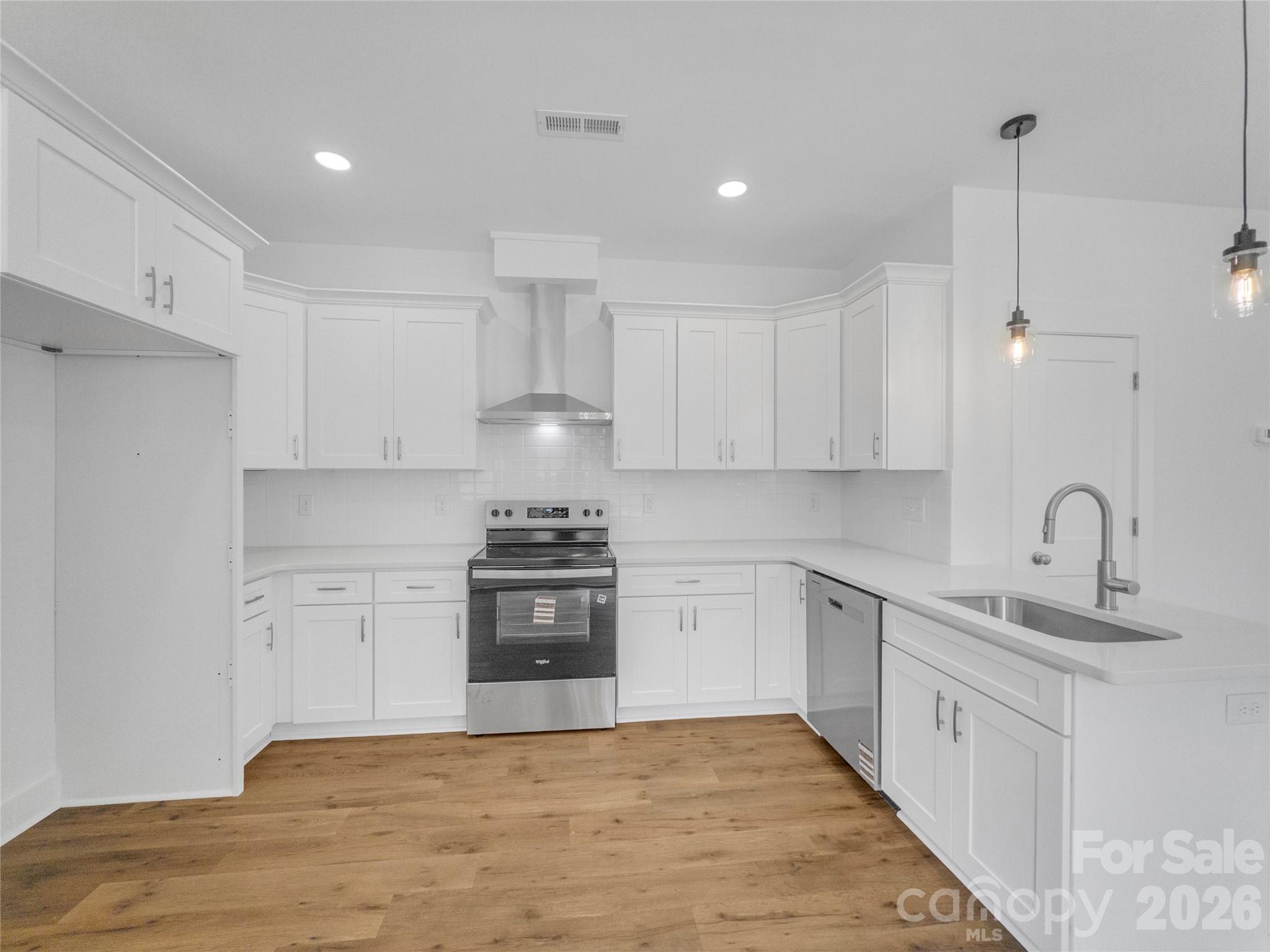 825 East Arch Street Lancaster, SC 29720 - Photo 9 of 20