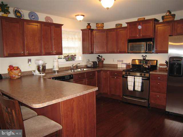1602 Matthew Road Camp Hill, PA 17011 - Photo 6 of 25 Gallery Image 6