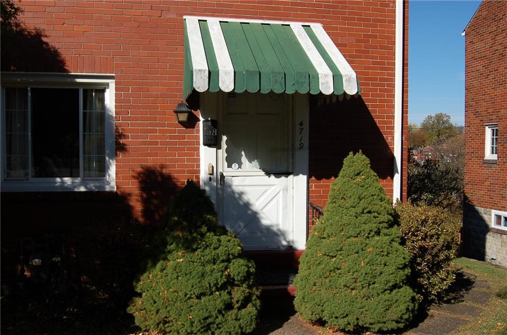 4719 Doyle Road Pittsburgh, PA 15227 - Photo 2 of 25 Gallery Image 2