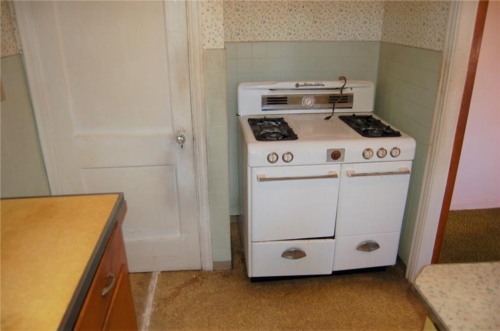 4719 Doyle Road Pittsburgh, PA 15227 - Photo 14 of 25 Gallery Image 14