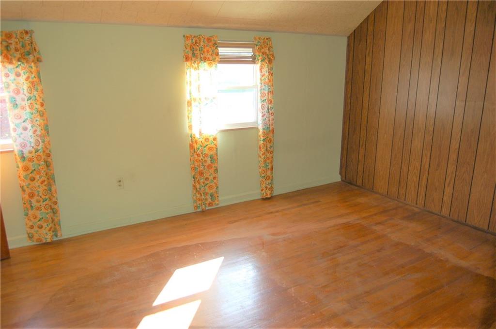 4719 Doyle Road Pittsburgh, PA 15227 - Photo 16 of 25 Gallery Image 16