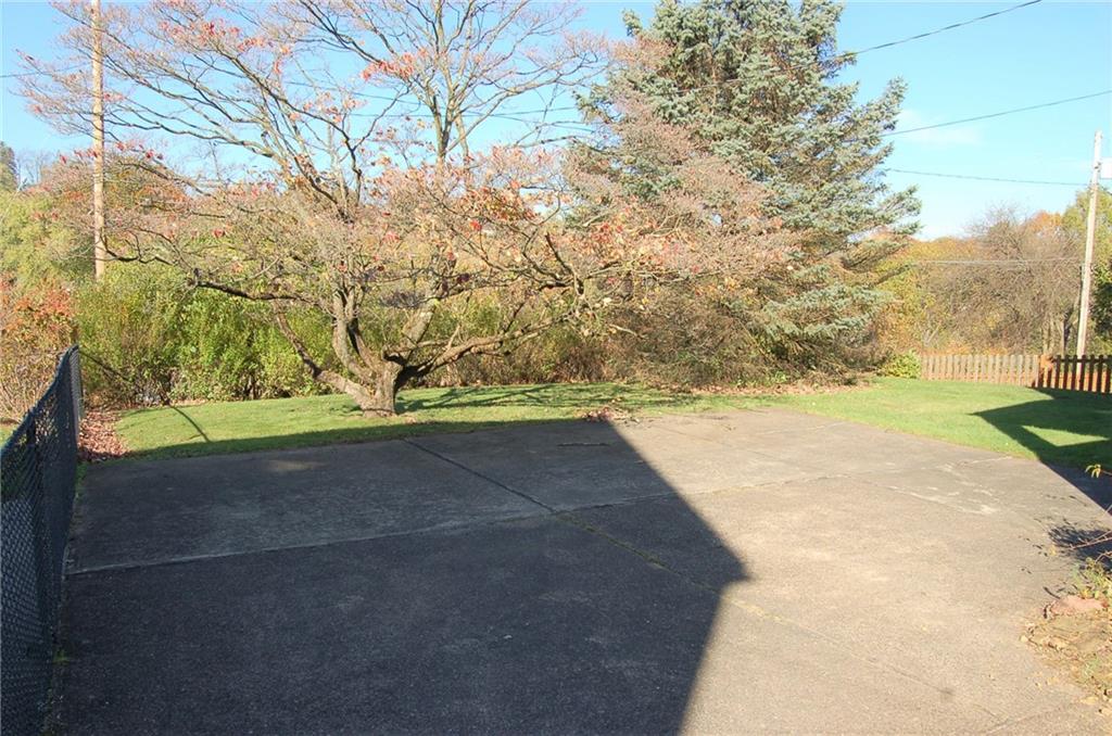 4719 Doyle Road Pittsburgh, PA 15227 - Photo 22 of 25 Gallery Image 22