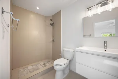 $1,245,000 | 2648 Northeast 26th Place, Fort Lauderdale, FL 33306