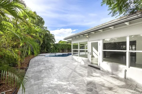 $1,245,000 | 2648 Northeast 26th Place, Fort Lauderdale, FL 33306