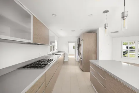 $1,245,000 | 2648 Northeast 26th Place, Fort Lauderdale, FL 33306