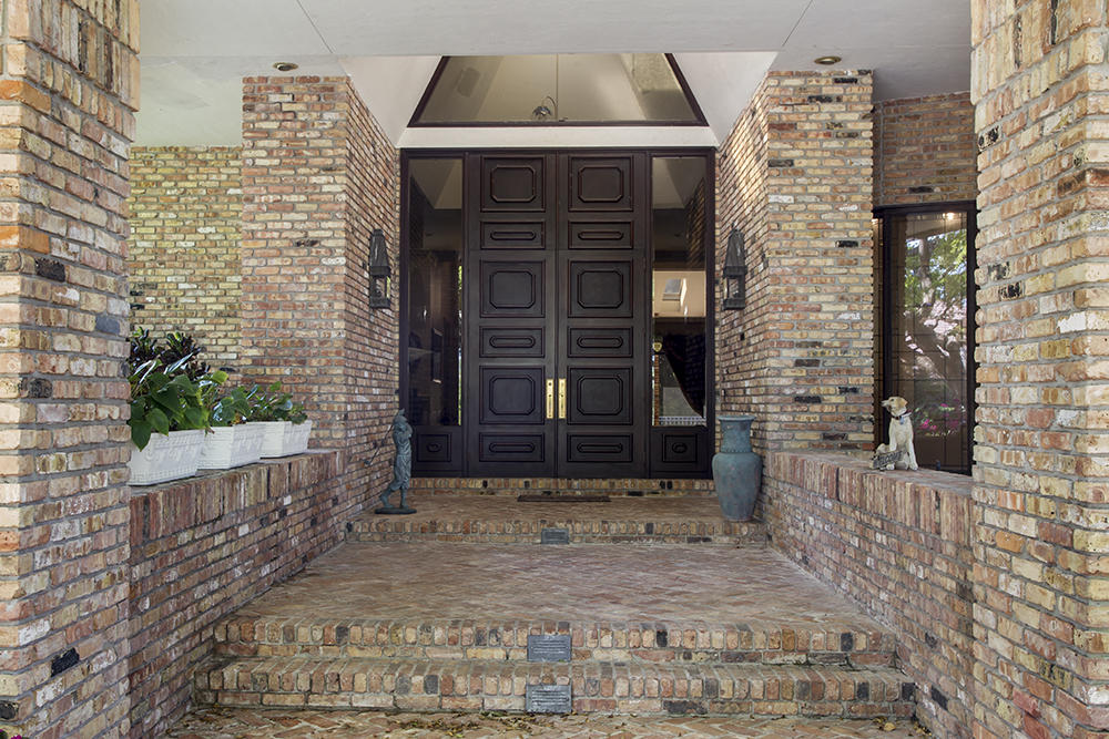3865 Kings Way Boca Raton, FL 33434 - Photo 3 of 35 Entrance