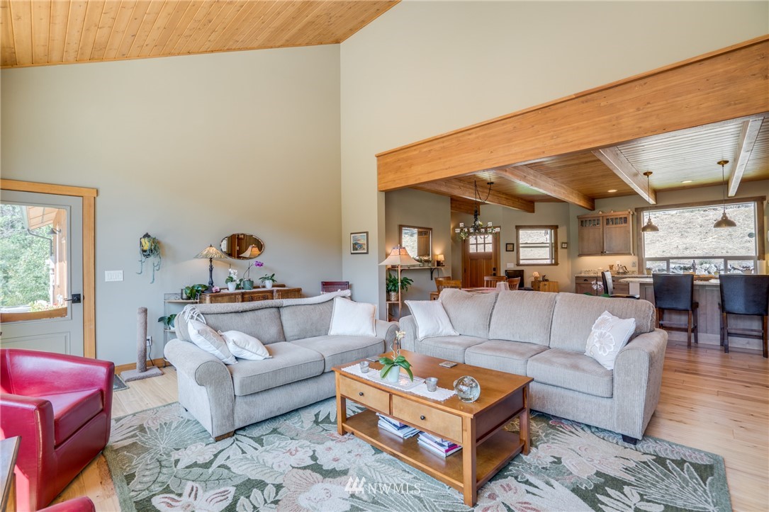 2245 Hampton Road Wenatchee, WA 98801 - Photo 13 of 35 Gallery Image 13